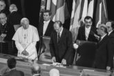 San Giovanni Paolo II l’11 Ottobre 1988 al Parlamento di Strasburgo.