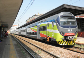 Lodi_-_stazione_ferroviaria_-_Treno_Servizio_Regionale_-_linea_S1-360x250.jpg