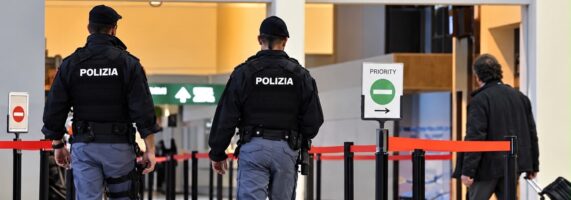 polizia-aeroporto-571x200.jpeg