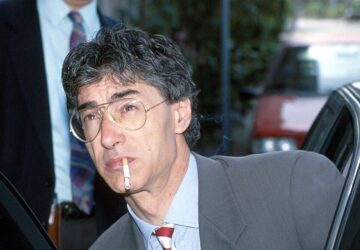 1993_Umberto_Bossi_01-360x250.jpg
