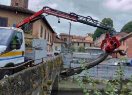 mezzo_protezione_civile-scaled-260x188.jpg