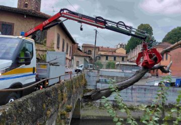 mezzo_protezione_civile-scaled-360x250.jpg